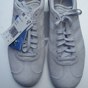 adidas Originals Gazelle Sneakers Size 9 NWT